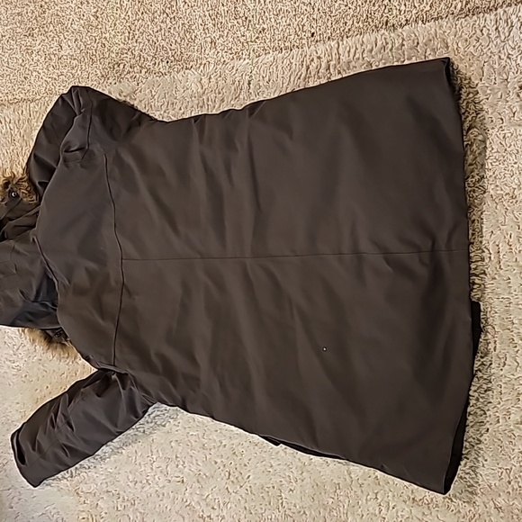 Like New Helly Hansen Fairbanks Parker. Green size XL - Picture 11 of 13